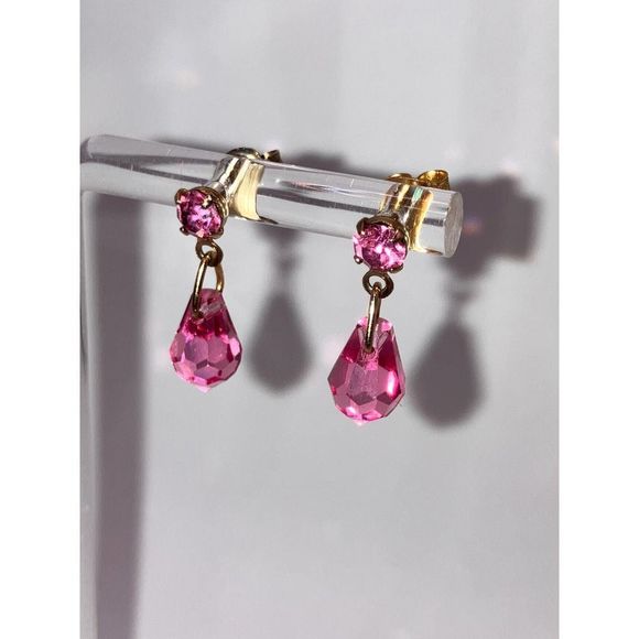 Rose Pink Crystal Teardrop Bezel Stud Earrings! - Picture 3 of 8